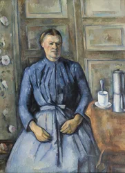 Femme avec une cafetière